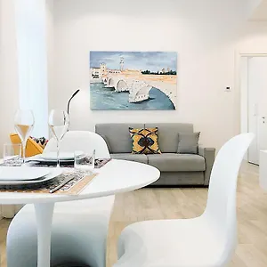 leoncino-suite.hotelinveneto.com/